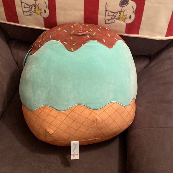 COPY - Brand New 16 inch Maya Squishmallow - Picture 4 of 4